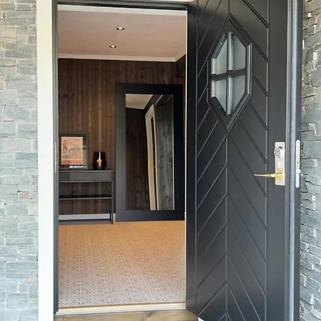 度假居 Modern Mountain With A View Over The Sea *